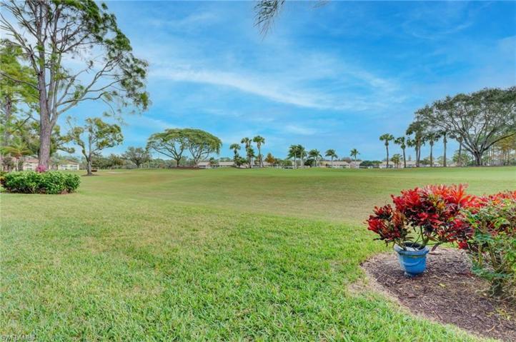 Bundle golf community