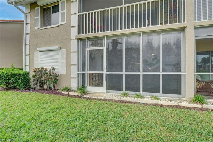 5863 Cobblestone LN # F106, NAPLES FL 34112
