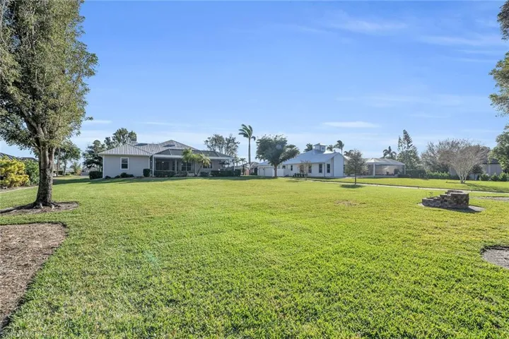 >7 private acres, firepit