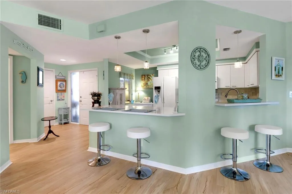 2820 Citrus Lake DR, Naples, FL 34109,225063631