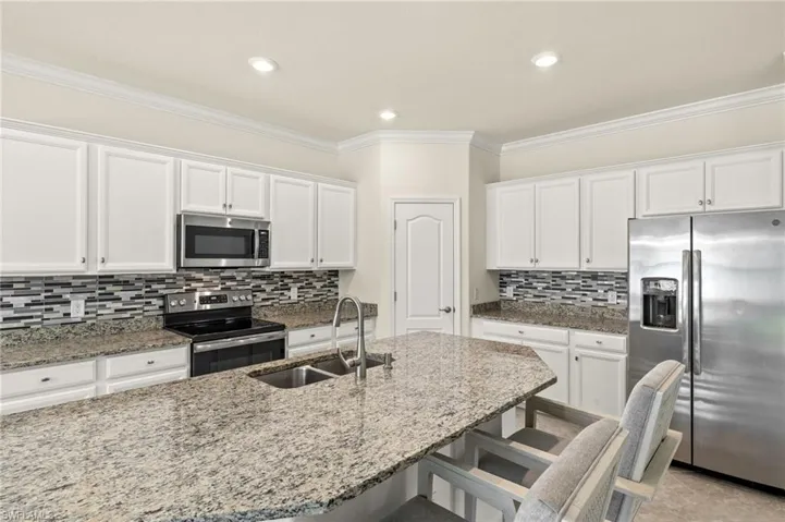 11555  Golden Oak  TER, Fort Myers, FL 33913