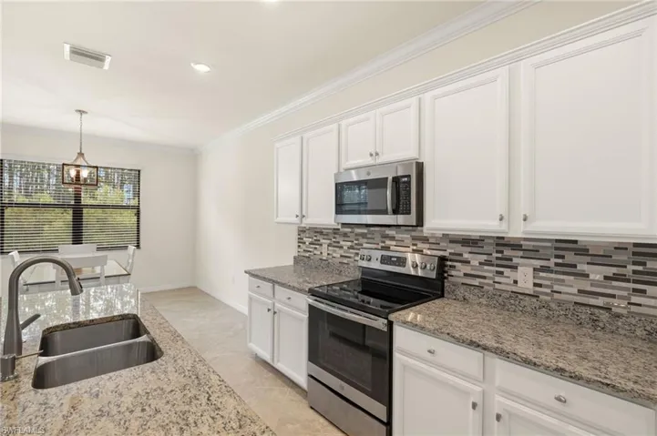 11555  Golden Oak  TER, Fort Myers, FL 33913