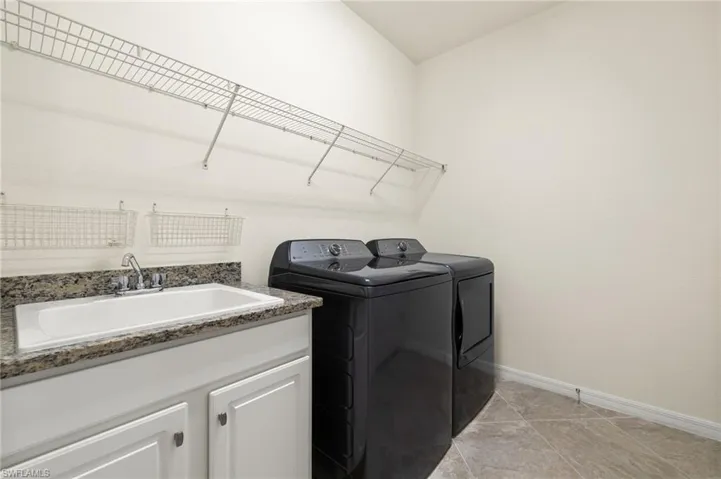 11555  Golden Oak  TER, Fort Myers, FL 33913