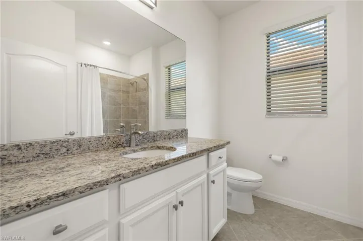 11555  Golden Oak  TER, Fort Myers, FL 33913