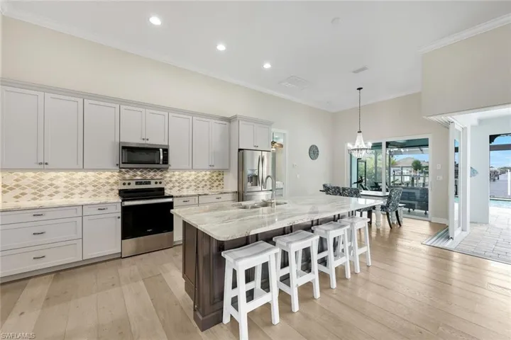 1927 Sw 47th Ter, Cape Coral, Florida 33914