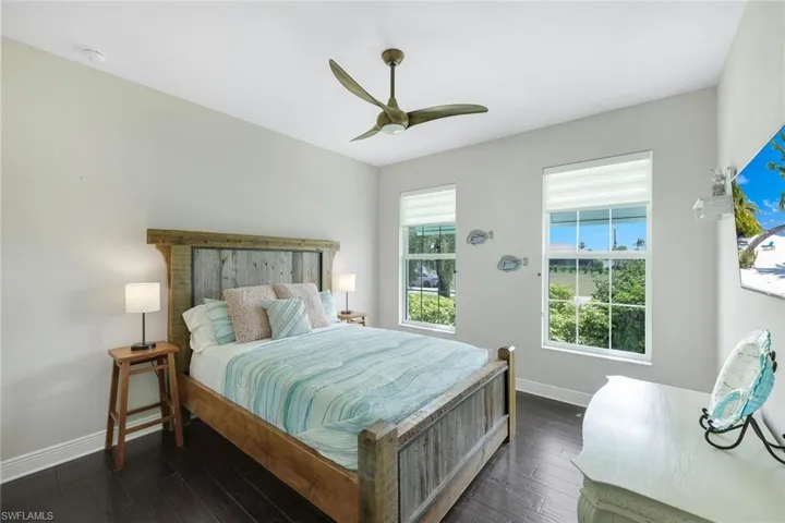1927 Sw 47th Ter, Cape Coral, Florida 33914