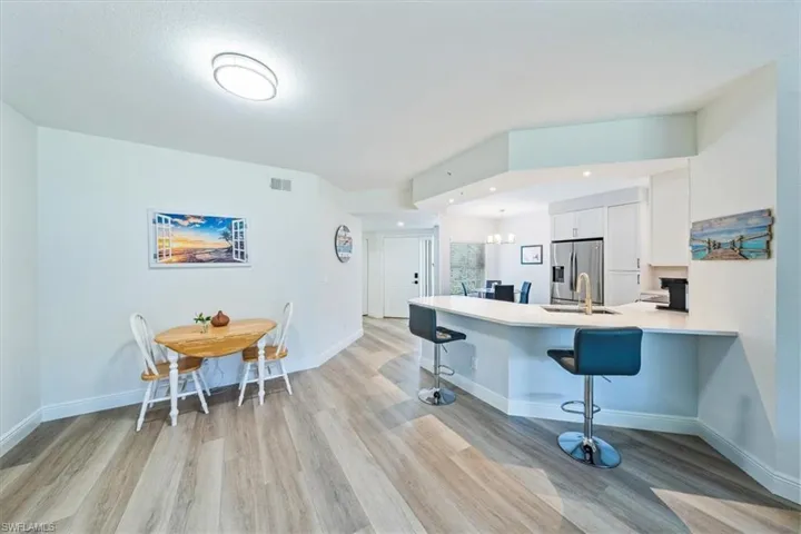 6914 Satinleaf Rd N 103, Naples, Florida 34109