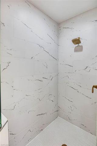 Primary-Shower