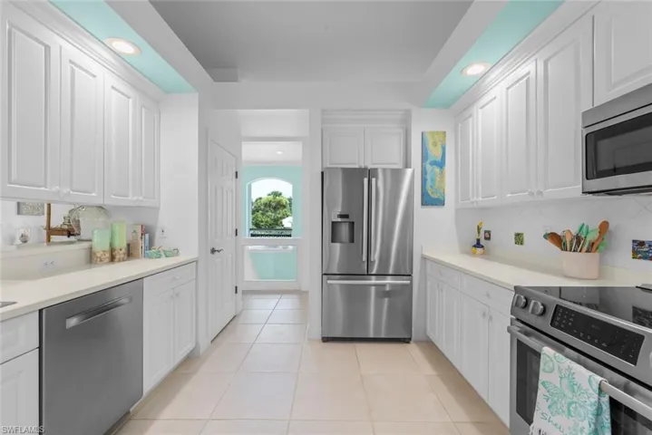 1858 Farm Trl, Sanibel, Florida 33957