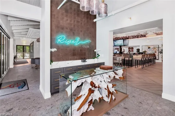 CASUAL DINING AND MUSIC AT THE RIVER CLUB!