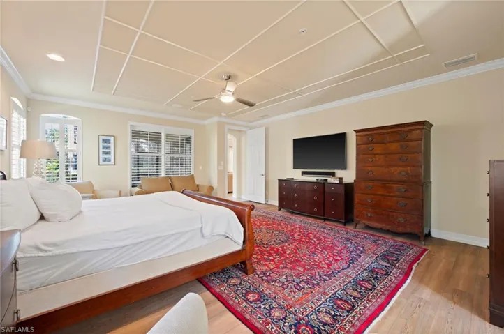 2809  TIBURON E BLVD, Naples, FL 34109