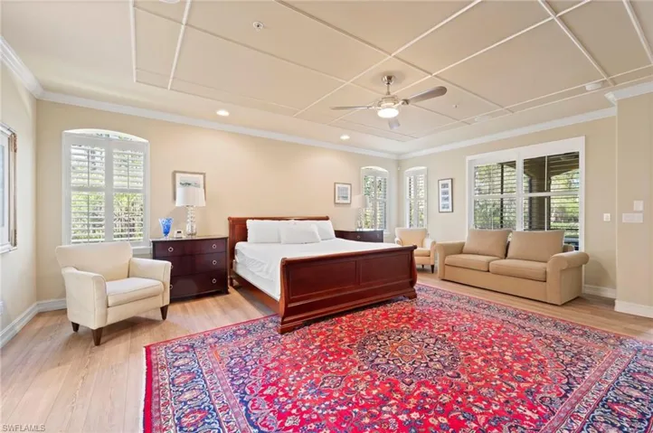 2809  TIBURON E BLVD, Naples, FL 34109