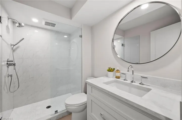 Crisp, clean lines meet spa-like finishes for a true sense of luxury
