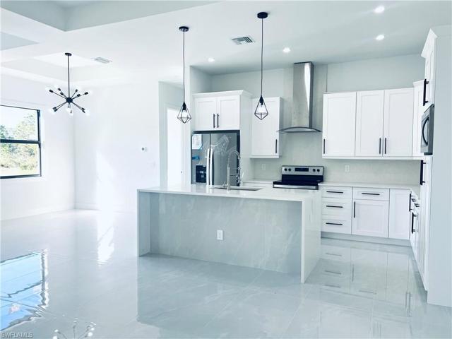 604 W 16th ST, LEHIGH ACRES FL 33972