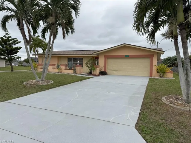1020 SE 21st  ST, Cape Coral, FL 33990