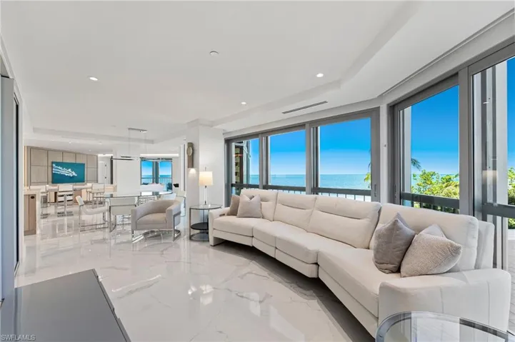 4951 Gulf Shore Blvd N 103, Naples, Florida 34103