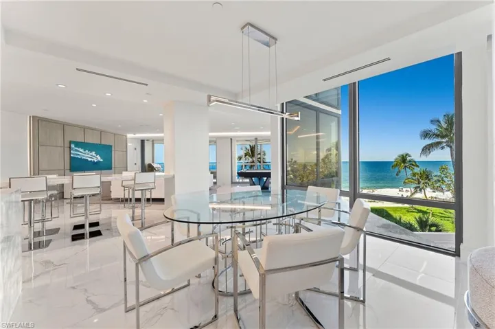 4951 Gulf Shore Blvd N 103, Naples, Florida 34103