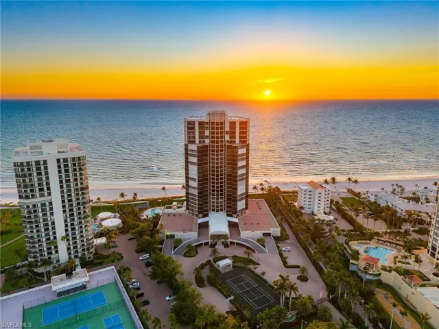 4951 Gulf Shore Blvd N 103, Naples, Florida 34103