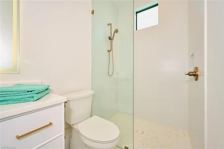 938 San Carlos Dr, Fort Myers Beach, Florida 33931