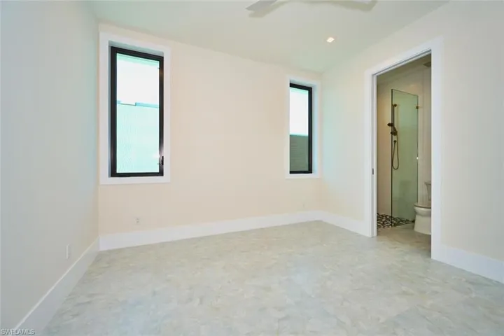938 San Carlos Dr, Fort Myers Beach, Florida 33931