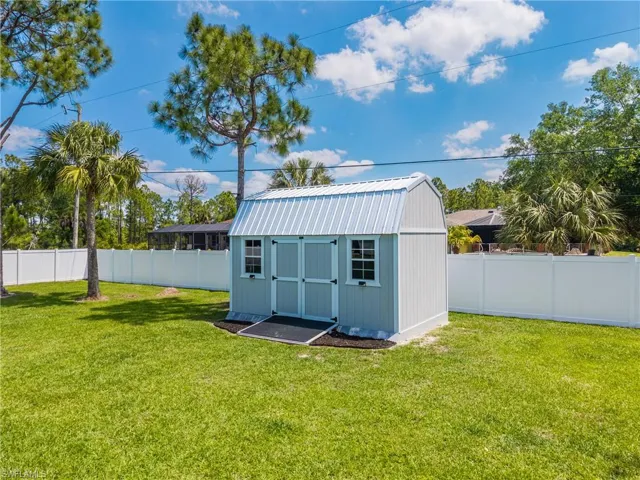 908 Hibiscus Ave, Lehigh Acres, Florida 33972