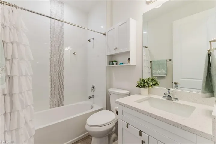 908 Hibiscus Ave, Lehigh Acres, Florida 33972