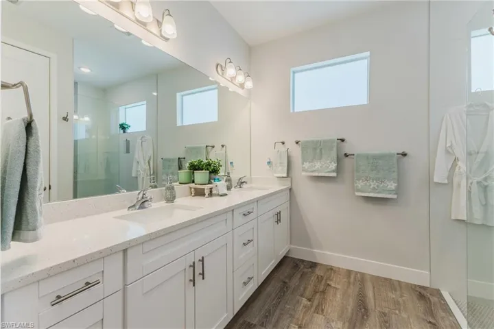 908 Hibiscus Ave, Lehigh Acres, Florida 33972