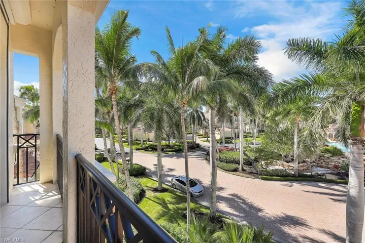 2630 Bolero Dr # 3, Naples, Florida 34109