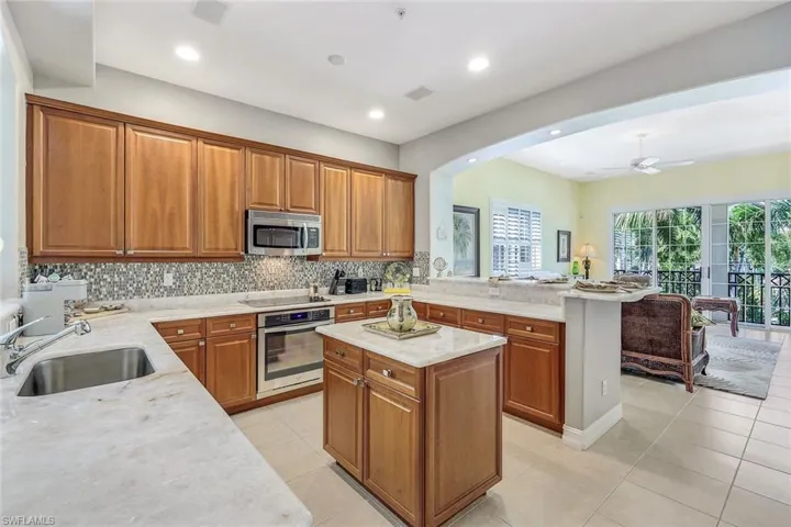 2630 Bolero Dr # 3, Naples, Florida 34109