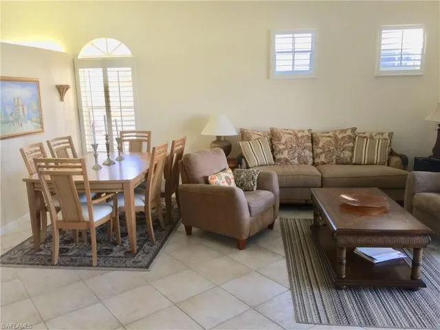 200 Lambiance Cir 201, Naples, Florida 34108