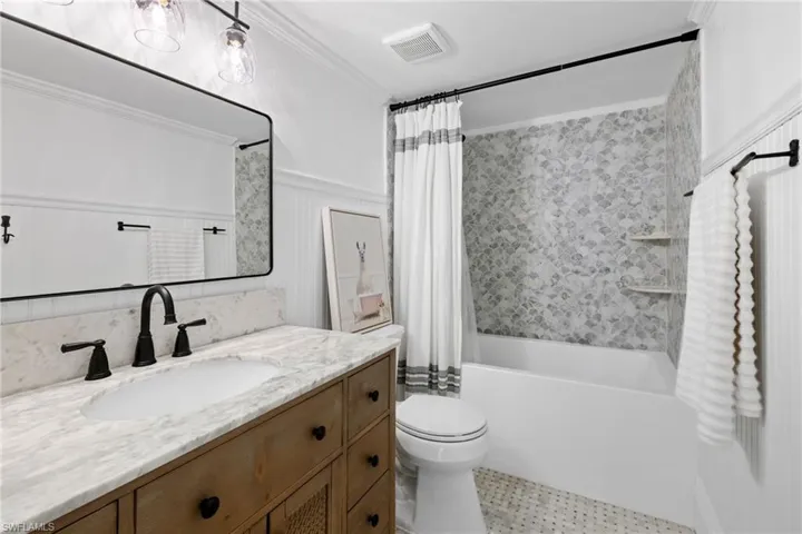 1549  SANDPIPER  ST, Naples, FL 34102