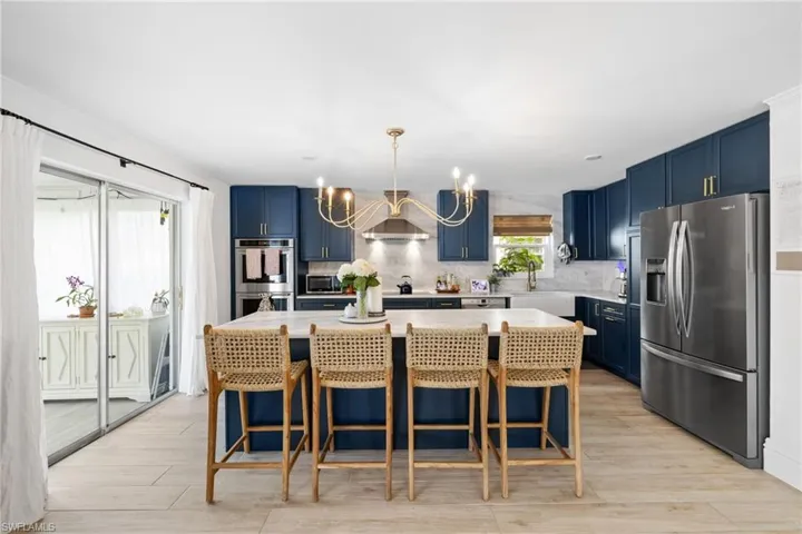 1549  SANDPIPER  ST, Naples, FL 34102