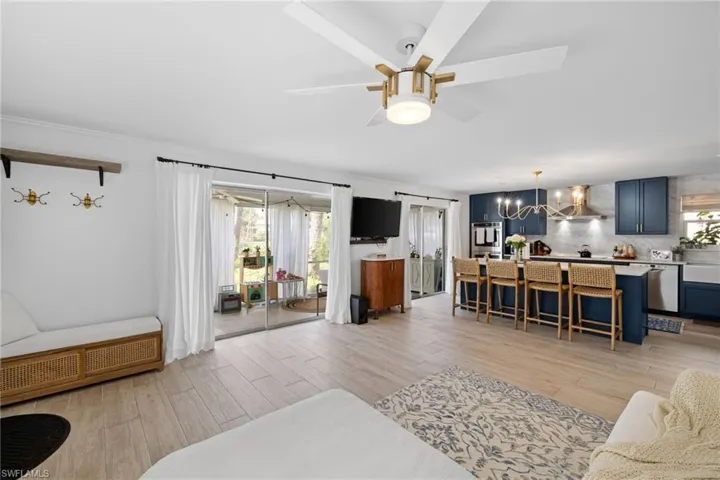 1549  SANDPIPER  ST, Naples, FL 34102