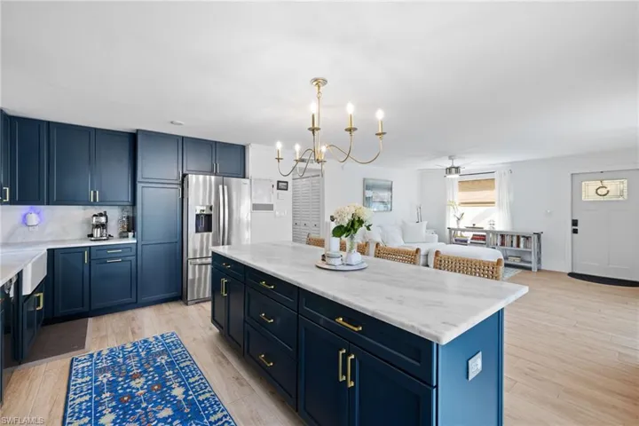 1549  SANDPIPER  ST, Naples, FL 34102