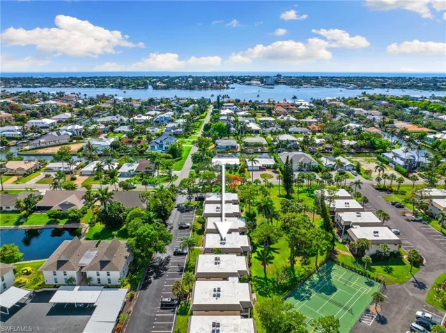 1549  SANDPIPER  ST, Naples, FL 34102