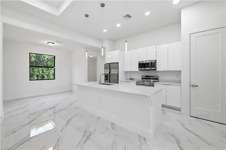 1436 Graham Cir, Lehigh Acres, Florida 33936