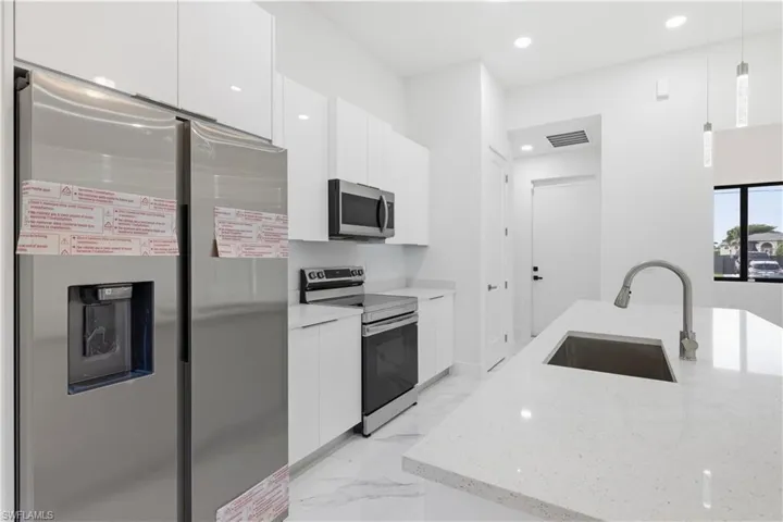 1436 Graham Cir, Lehigh Acres, Florida 33936