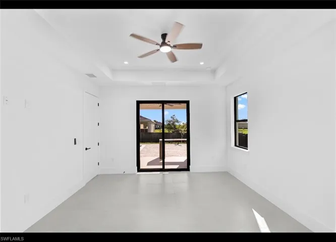 1701 Nw 11th Pl, Cape Coral, Florida 33993