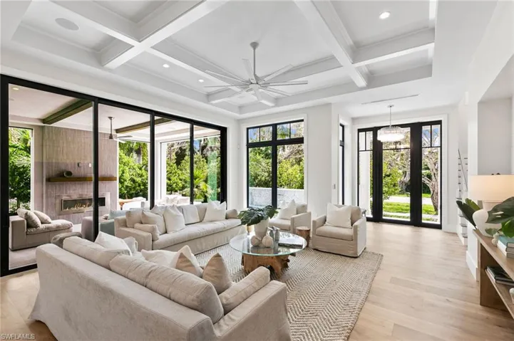Bright and cheery, serene and comfortable