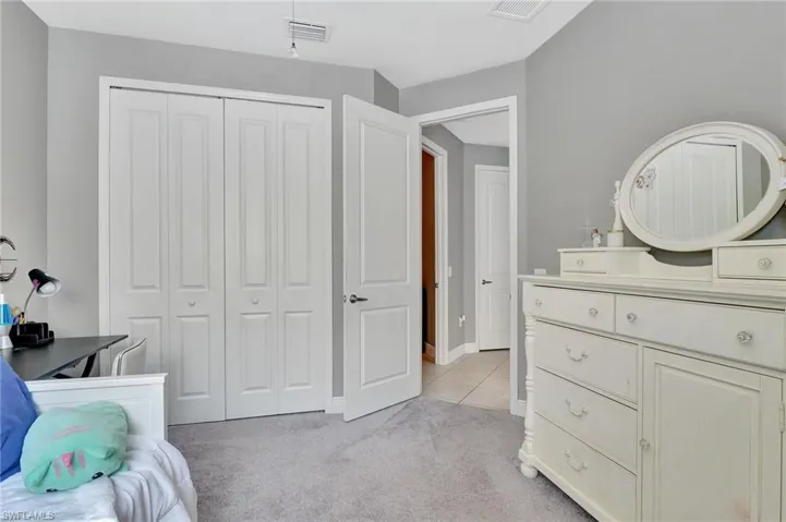 3621  Canopy  CIR, Naples, FL 34120