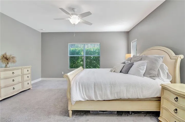 3621  Canopy  CIR, Naples, FL 34120