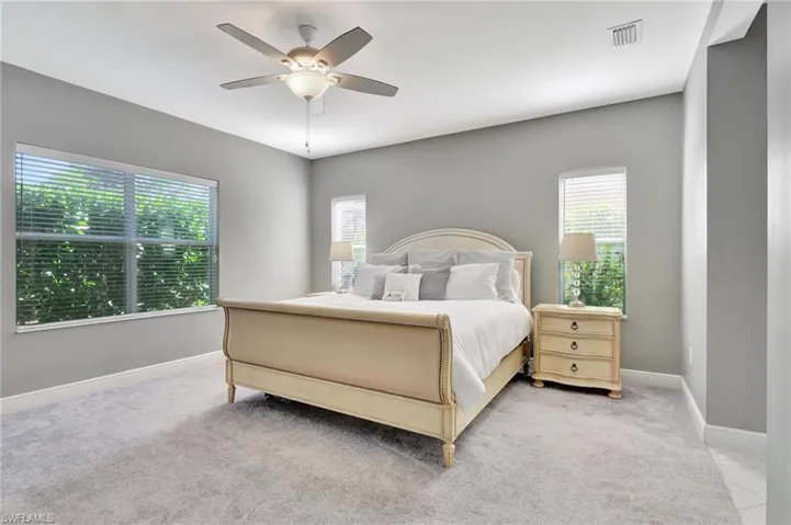 3621  Canopy  CIR, Naples, FL 34120
