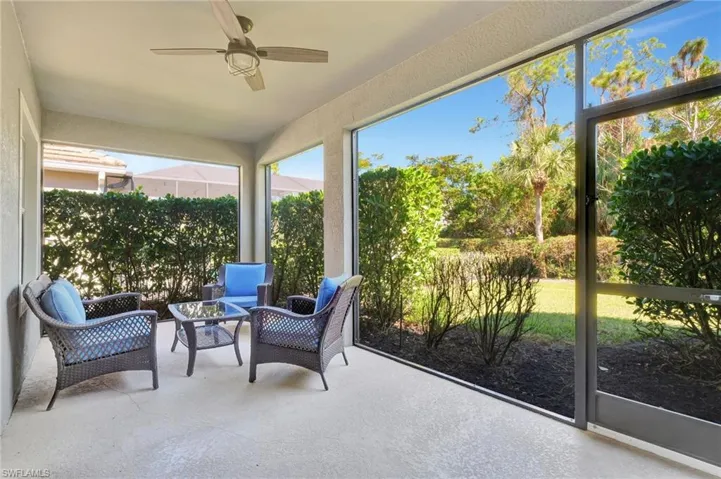 3621  Canopy  CIR, Naples, FL 34120