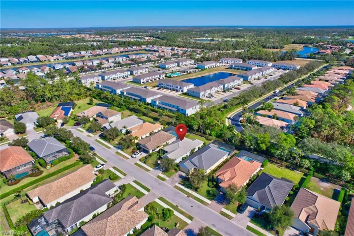 3621  Canopy  CIR, Naples, FL 34120