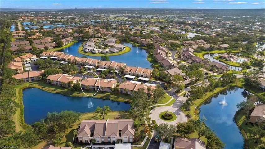 CONDO LAKE VIEW
