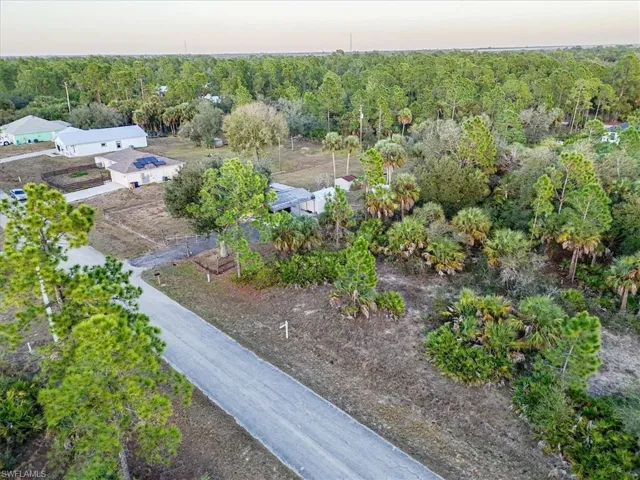 Aerial view of property and surrounding area