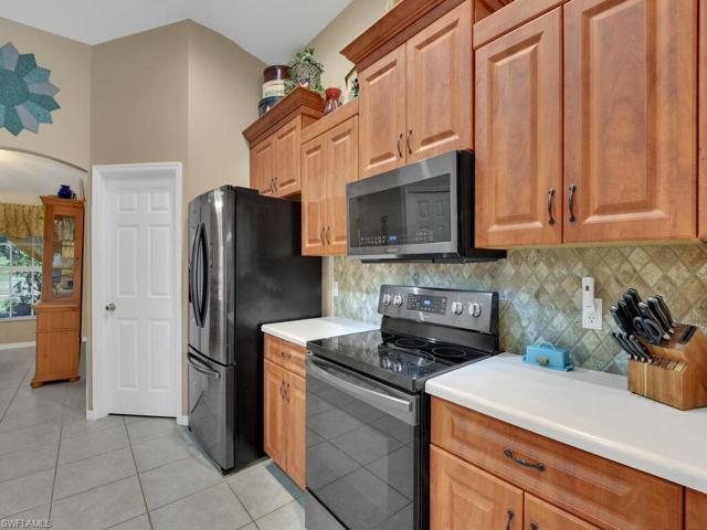 2415 58th AVE NE, NAPLES FL 34120