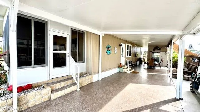 5520 Colonial Rd, North Fort Myers, Florida 33917