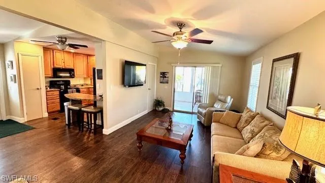 5520 Colonial Rd, North Fort Myers, Florida 33917