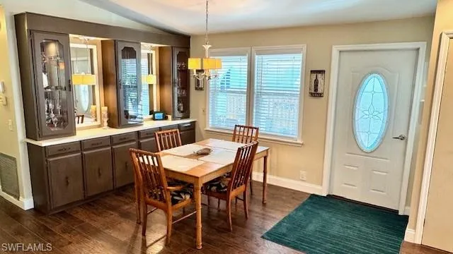 5520 Colonial Rd, North Fort Myers, Florida 33917